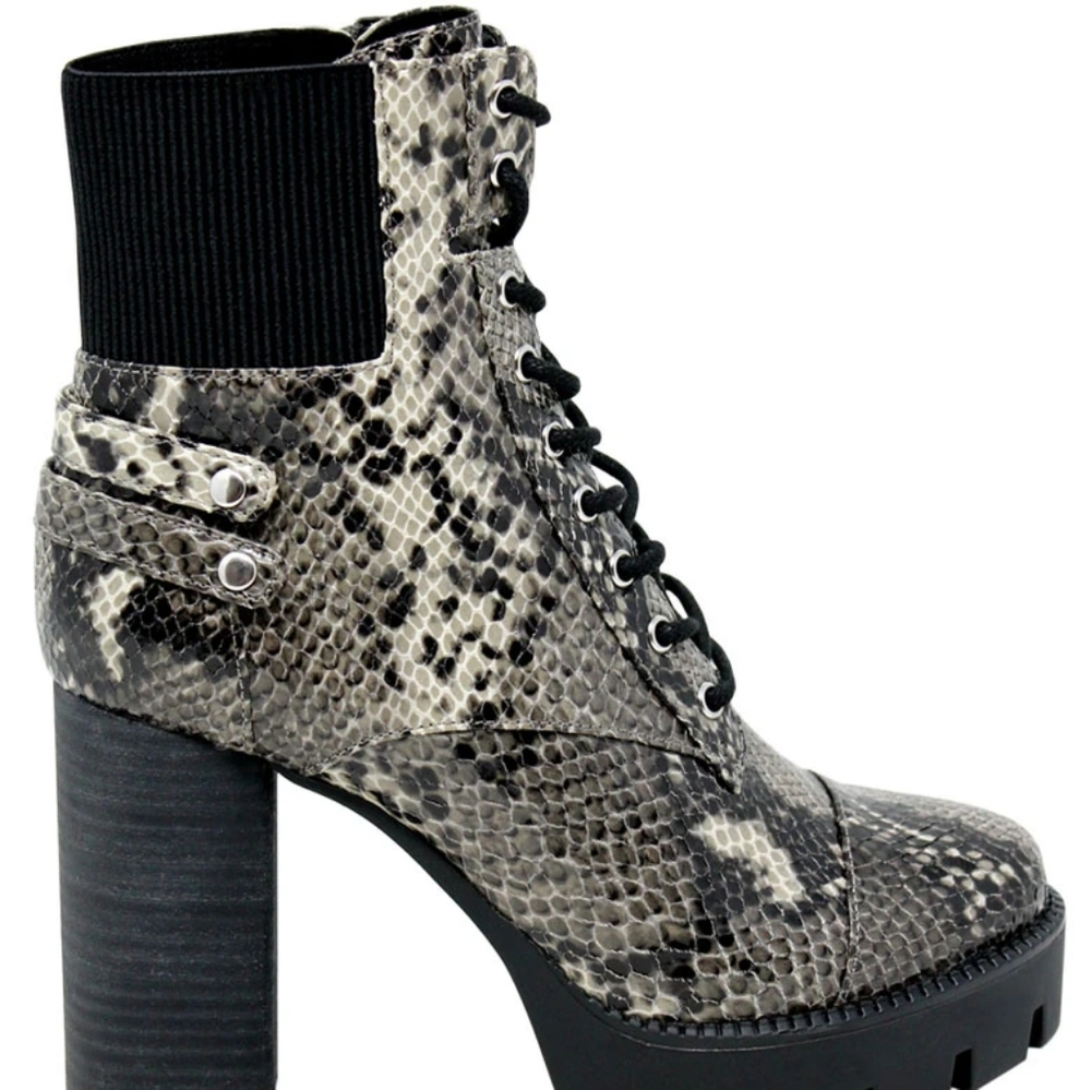 SALE Charles David Wyatt Snake Lug Boots - Picture 1 of 3